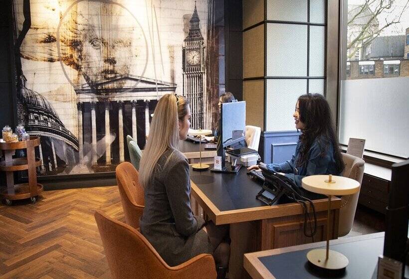 هتل H10 London Waterloo