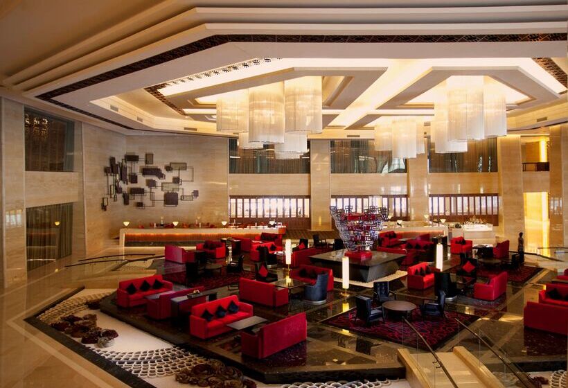 هتل Hilton Beijing Capital Airport