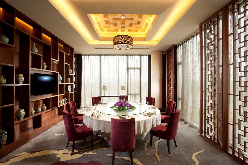 هتل Hilton Beijing Capital Airport