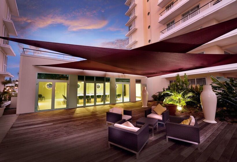 هتل Hilton Noumea La Promenade Residences