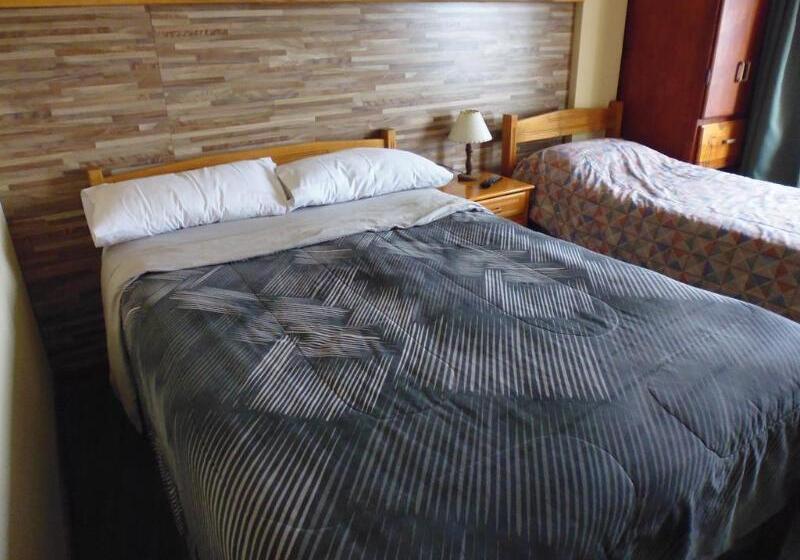 בית מלון כפרי Hosteria Chalp