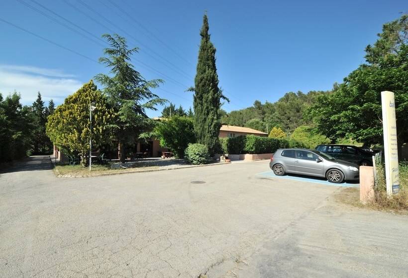 Отель Hôtel Le Relais De Trans