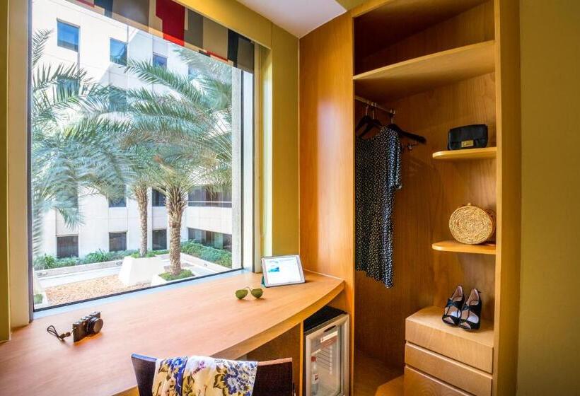 هتل Ibis Mall Avenue Dubai