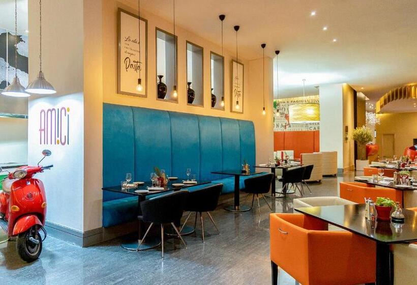 هتل Ibis Mall Avenue Dubai