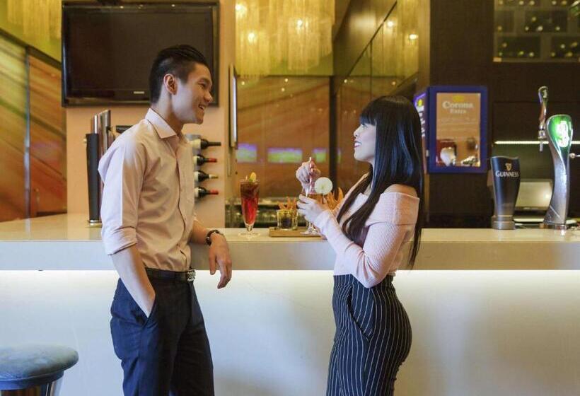 هتل Ibis Mall Avenue Dubai