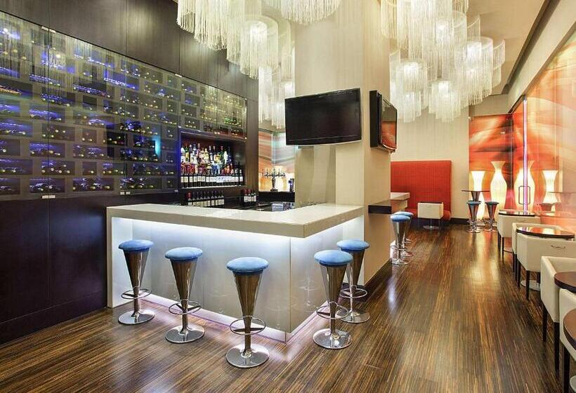 هتل Ibis Mall Avenue Dubai