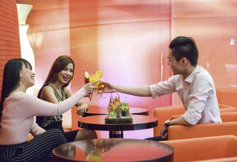 هتل Ibis Mall Avenue Dubai