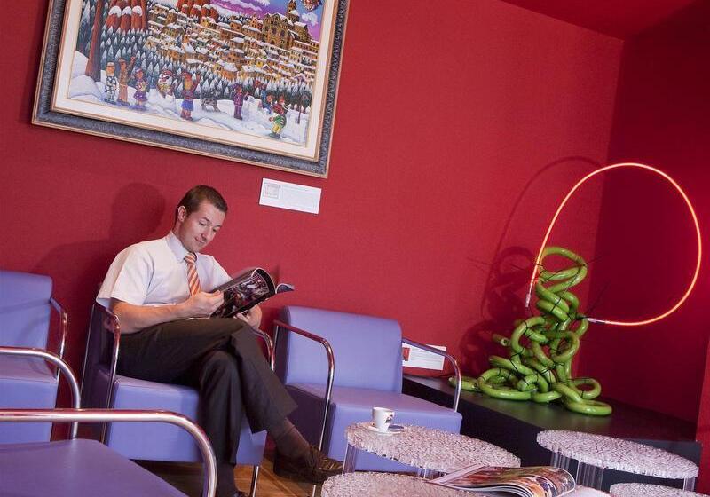 Отель Ibis Styles Le Puy En Velay