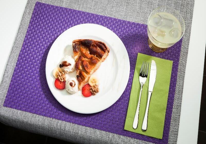 هتل Ibis Styles Lleida Torrefarrera