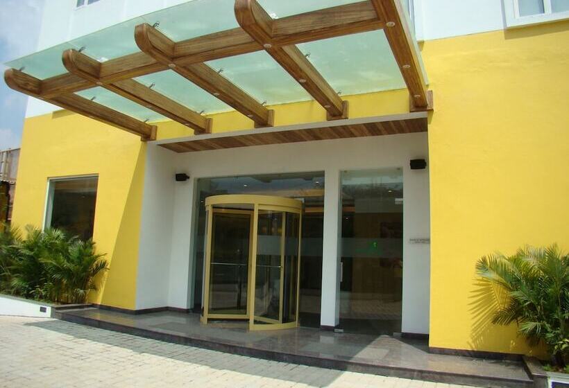 Lemon Tree Hotel Chennai