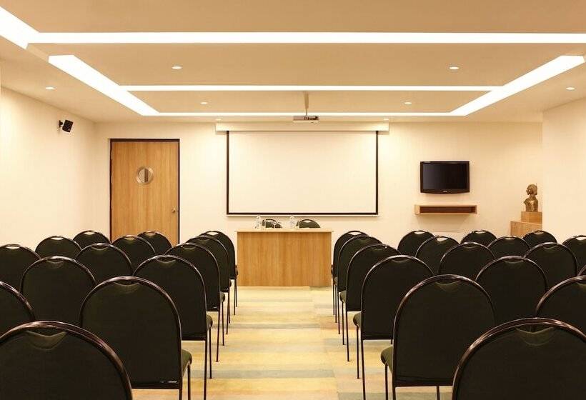 Lemon Tree Hotel Chennai