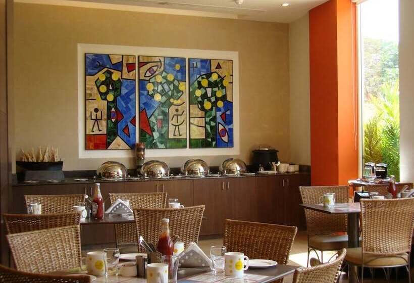 Lemon Tree Hotel Chennai