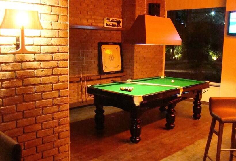 Lemon Tree Hotel Chennai