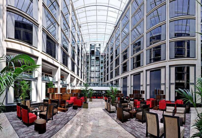 Hotel Leonardo Royal London St Paul’s