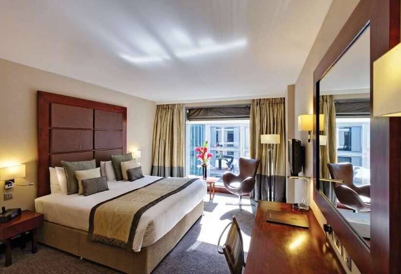 Hotel Leonardo Royal London St Paul’s