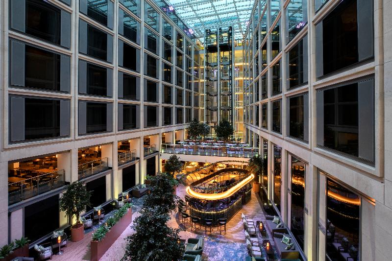 هتل Leonardo Royal London St Paul’s