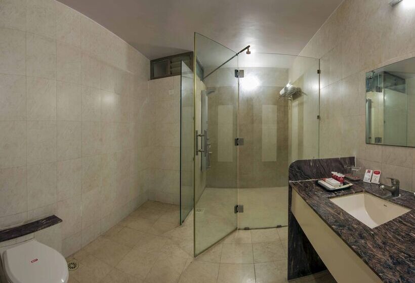 فندق Lion Lords Inn Rajula