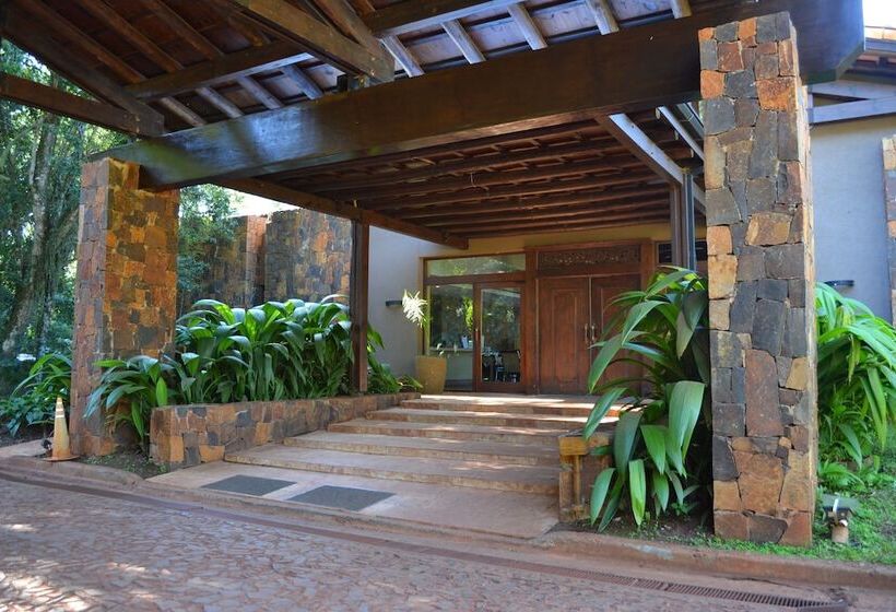 Отель Loi Suites Iguazu