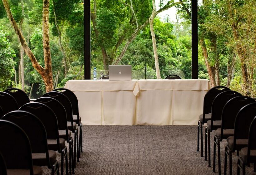 Отель Loi Suites Iguazu
