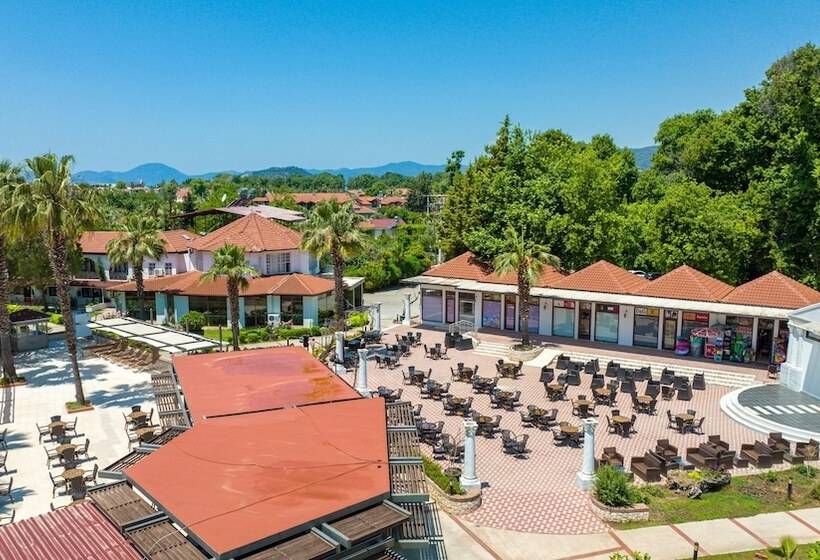 فندق Lykia Botanika Beach & Fun Club