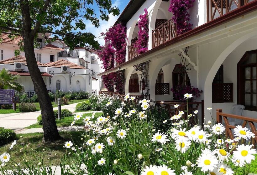 فندق Lykia Botanika Beach & Fun Club