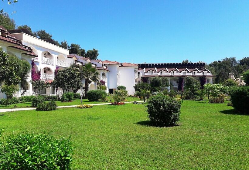 فندق Lykia Botanika Beach & Fun Club