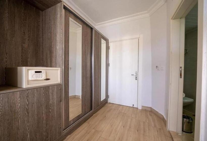 فندق Lykia Botanika Beach & Fun Club