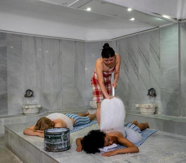 فندق Lykia Botanika Beach & Fun Club