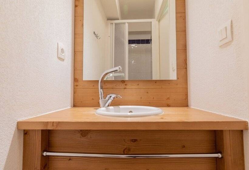 בית מלון כפרי Madame Vacances Residence Le Parc Des Airelles