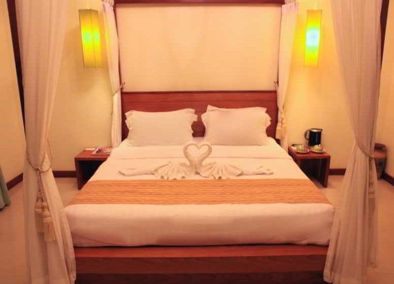 فندق Nantra De Deluxe