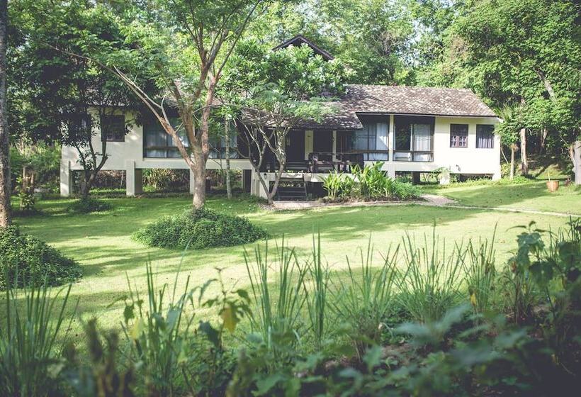 ホテル Narittaya Resort And Spa