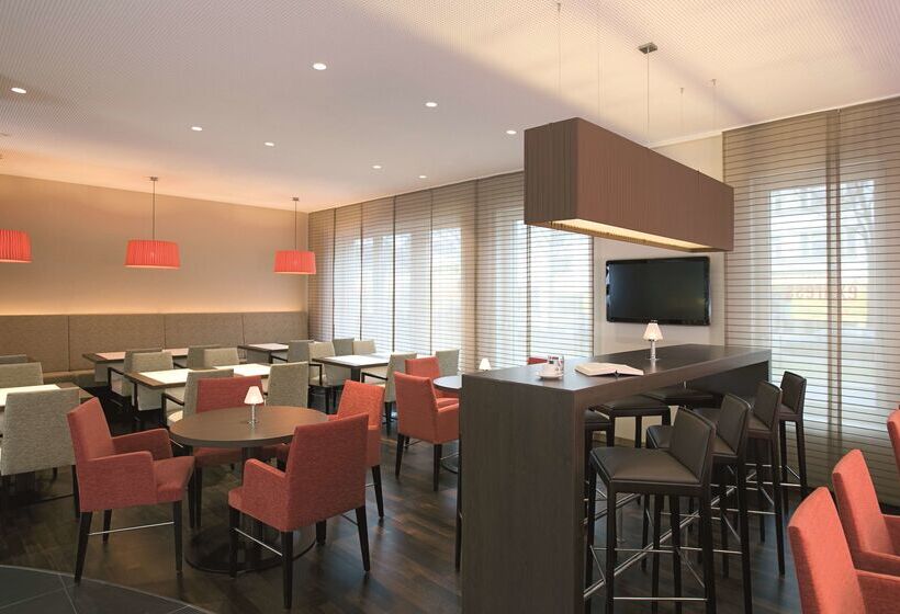 فندق NH Berlin Potsdamer Platz