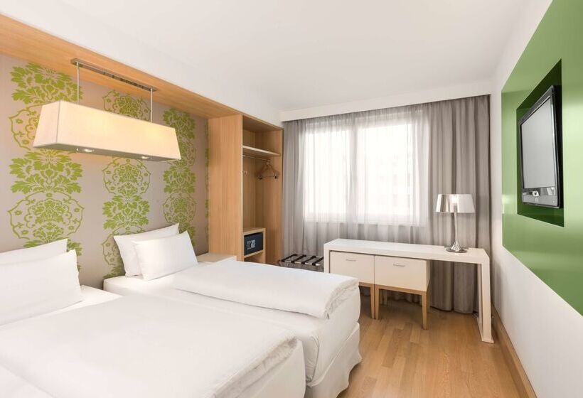 فندق NH Berlin Potsdamer Platz