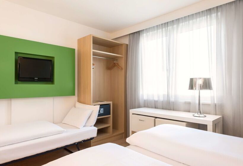 فندق NH Berlin Potsdamer Platz