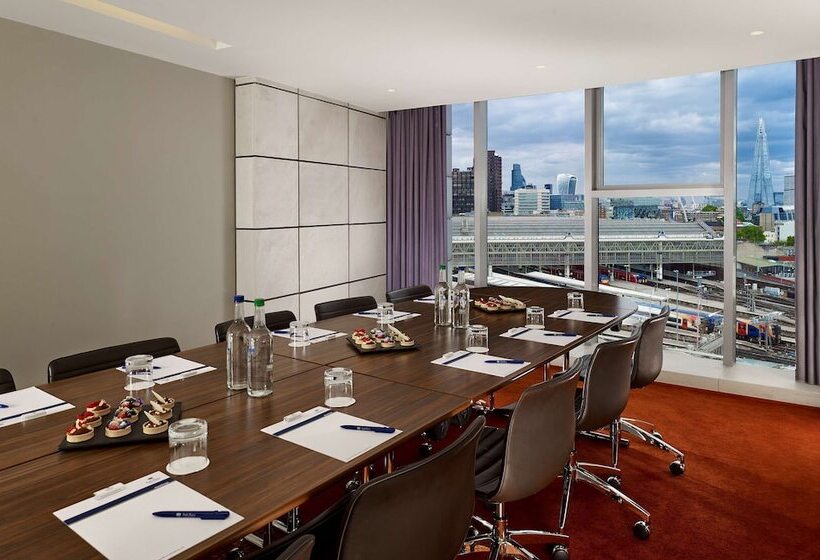 호텔 Park Plaza London Westminster Bridge