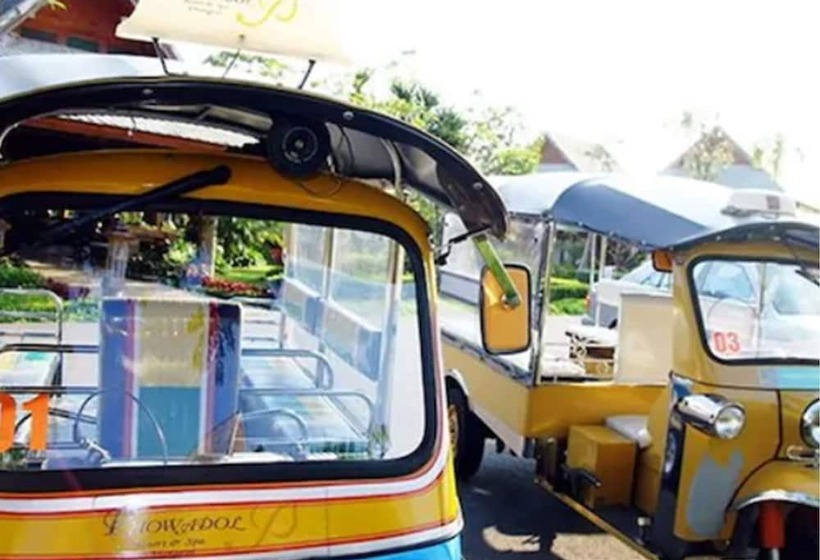 Hotel Phowadol Resort And Spa