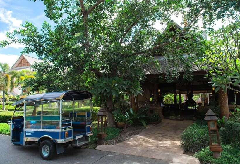 Hotel Phowadol Resort And Spa