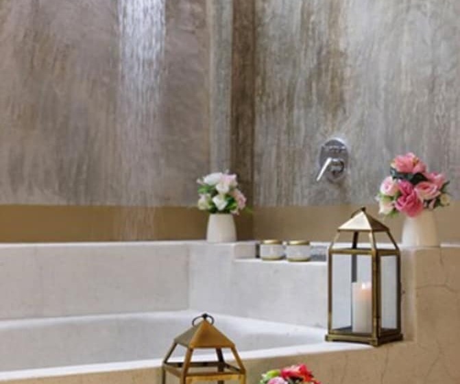 Hotel Phowadol Resort And Spa