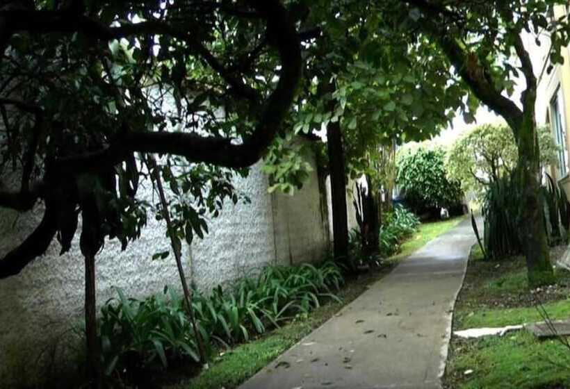 هتل Portales Del Campestre