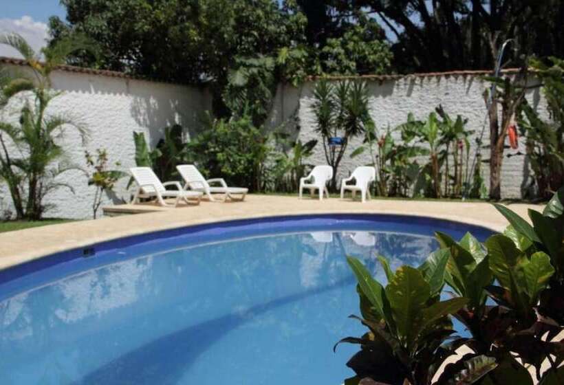 호텔 Portales Del Campestre