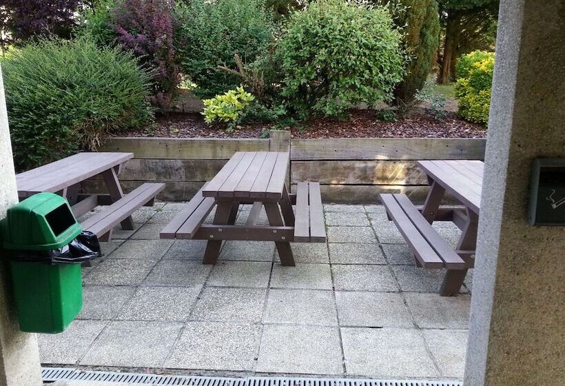 בית מלון כפרי Premiere Classe Chantilly Sud Luzarches