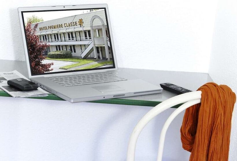 בית מלון כפרי Premiere Classe Chantilly Sud Luzarches