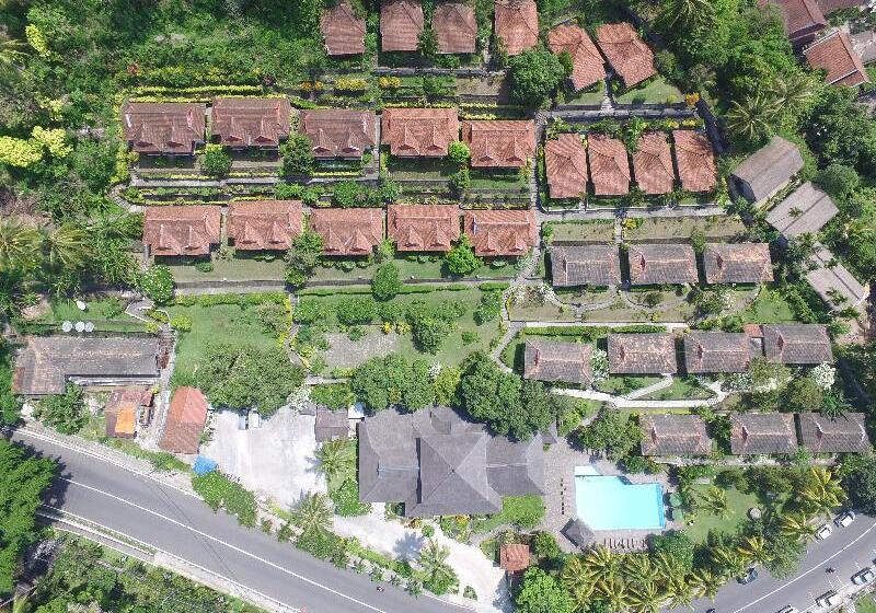 酒店 Puri Bunga Beach Cottages