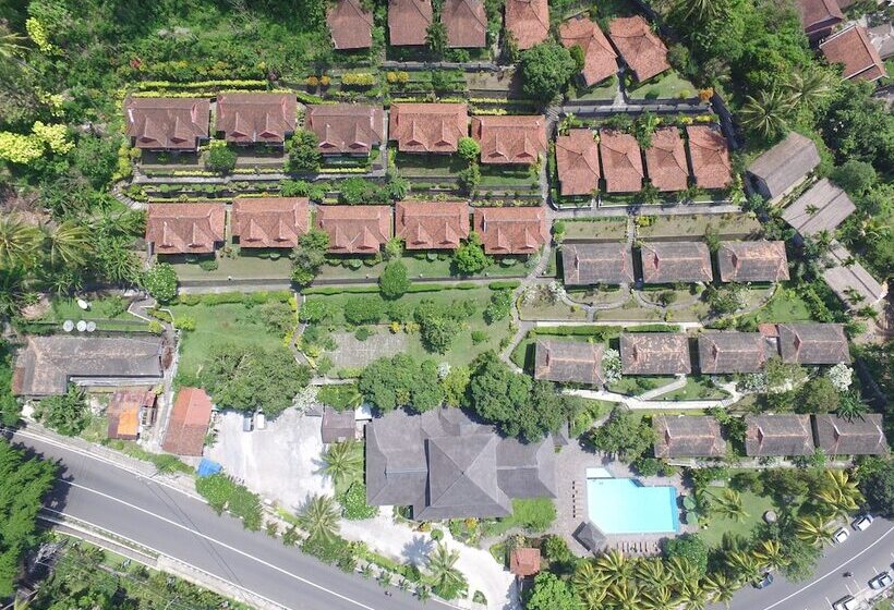 酒店 Puri Bunga Beach Cottages