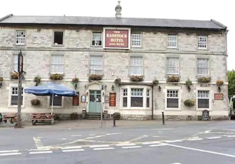 Radstock Hotel Near Bath