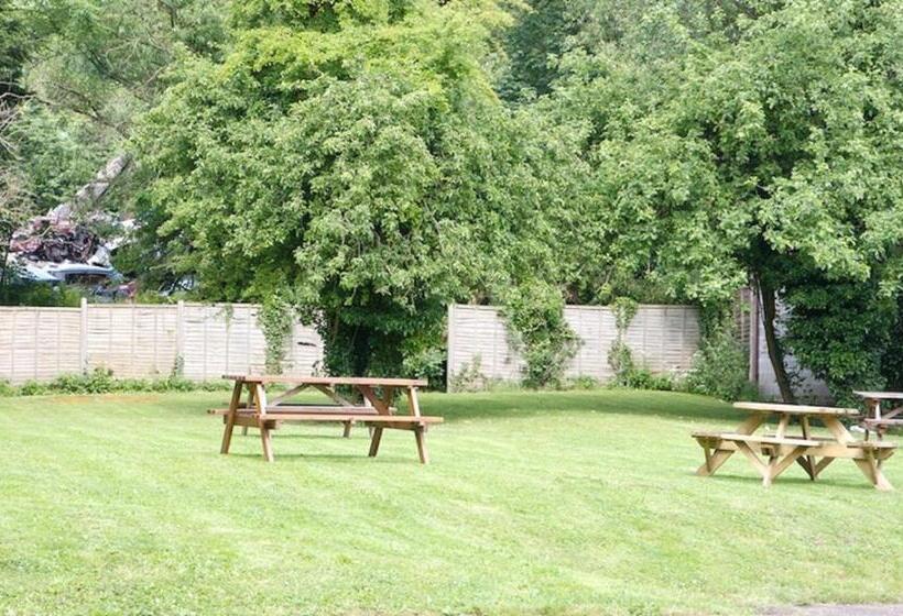 Radstock Hotel Near Bath