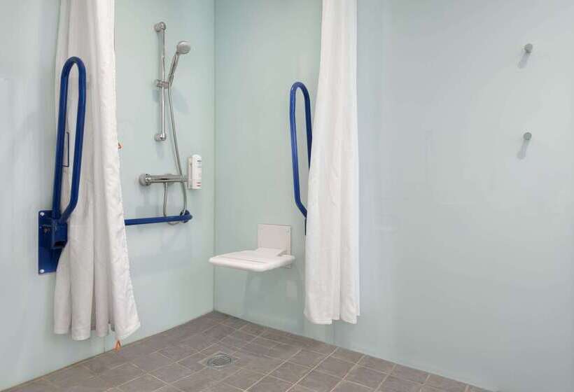 هتل Ramada Encore By Wyndham Doncaster Airport