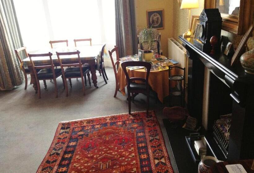 בית מלון כפרי Rathan House   The Eskbank