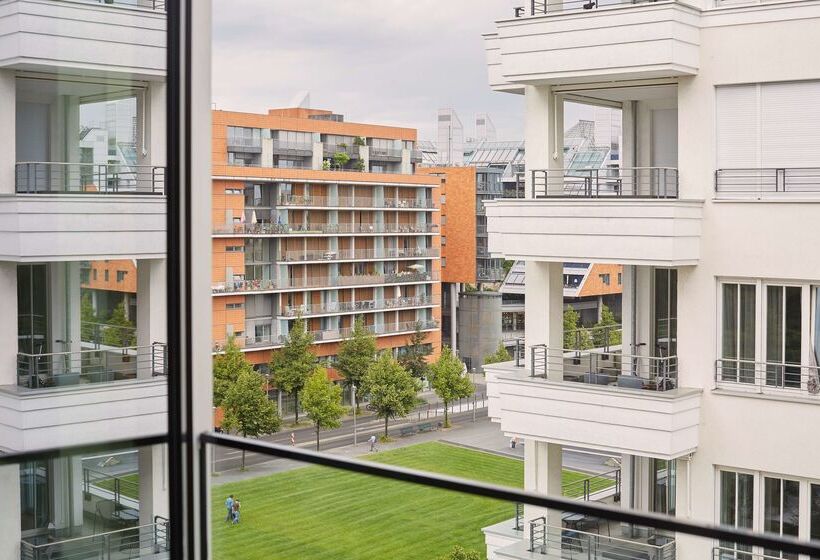 호텔 Scandic Berlin Potsdamer Platz