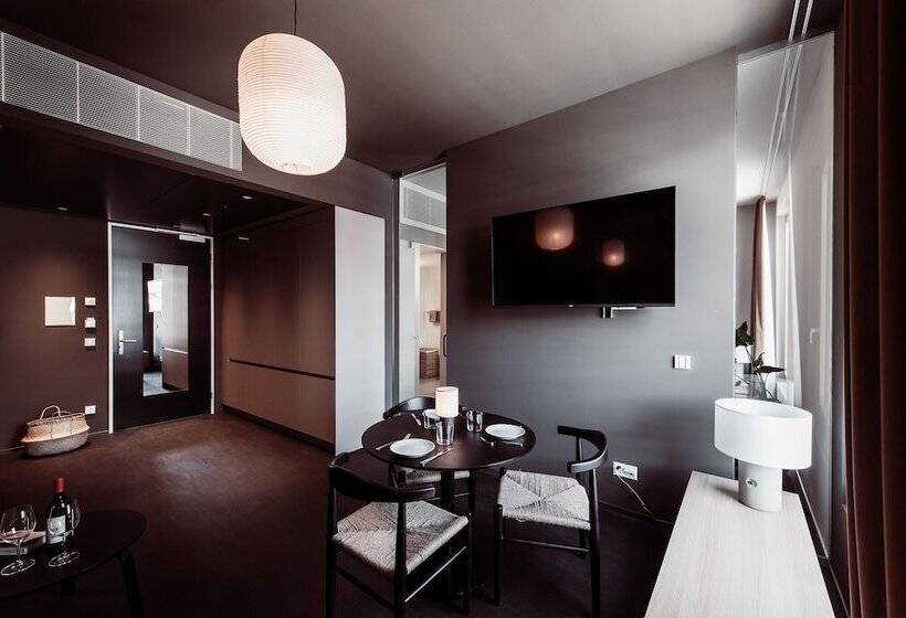 호텔 City Pop 2night Basel